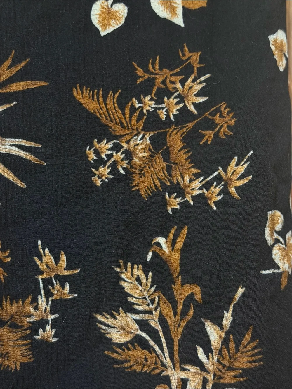 Bentley Plus Vintage Black & Brown Floral Skirt